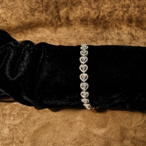 Sparkling Heart Link Bracelet